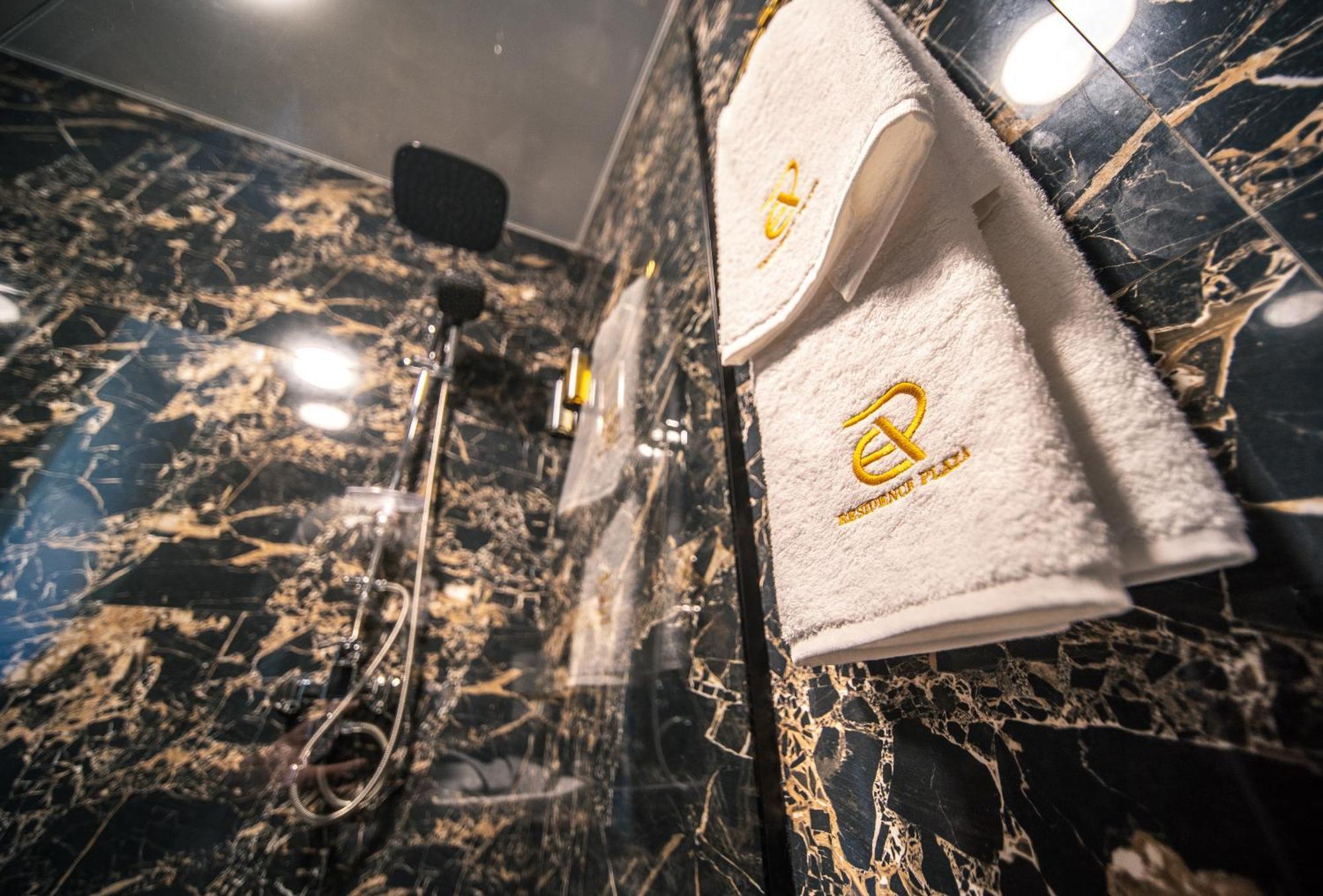 Hotel Residence Plaza Tbilisi Phòng bức ảnh