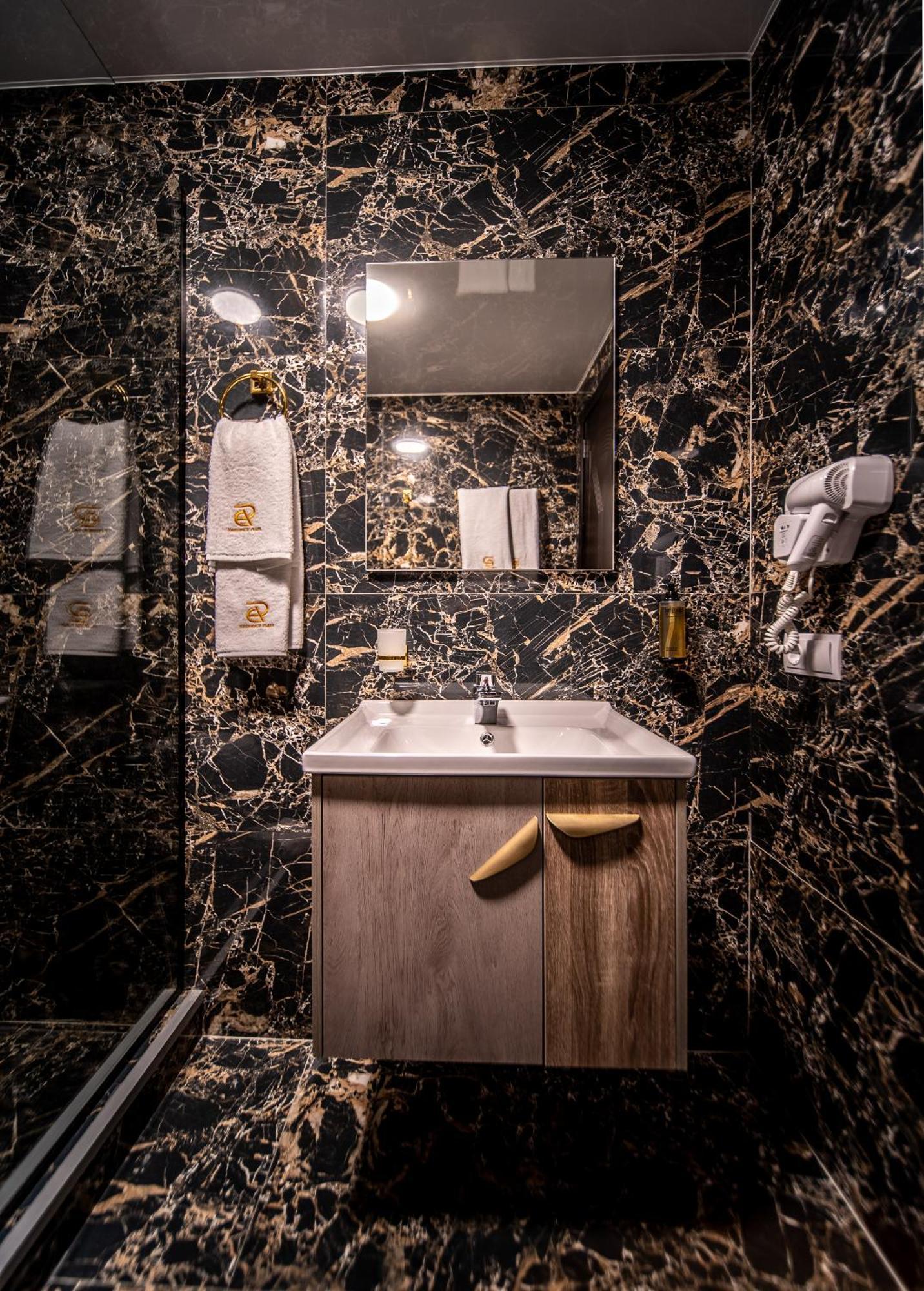 Hotel Residence Plaza Tbilisi Phòng bức ảnh