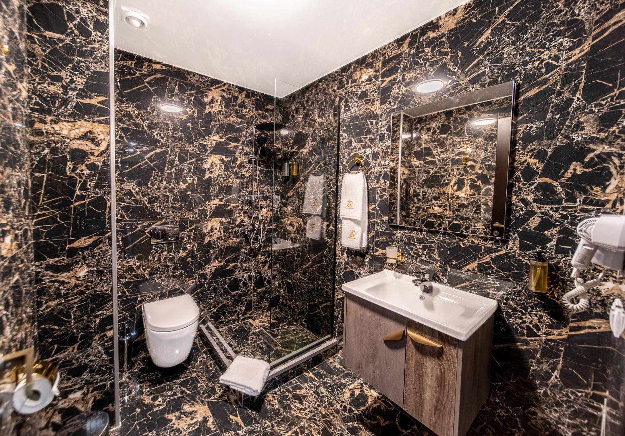 Hotel Residence Plaza Tbilisi Phòng bức ảnh